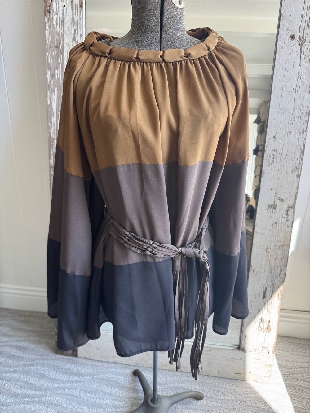 Twelve by Twelve Colorblock Belted Tunic in Camel, Gray, Navy